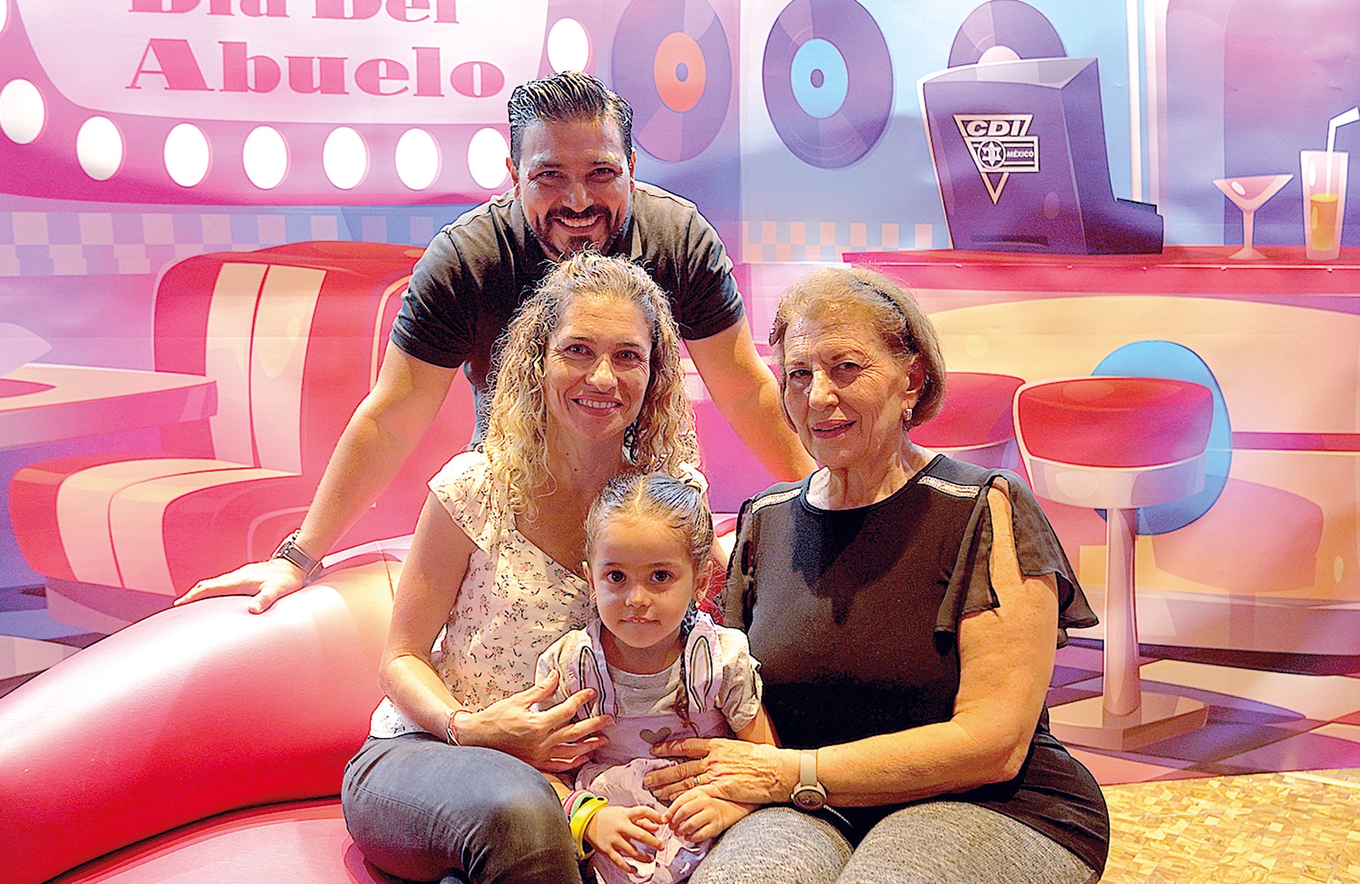 Gran celebración del Día de las Abuelas y los Abuelos en el CDI