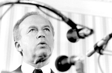 Yitzhak Rabin: 30 años de su legado por la paz Yitzhak Rabin