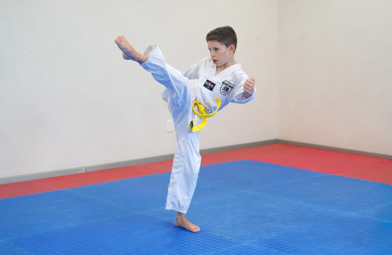 ¡Respeto, autocontrol y disciplina en una sola clase! Taekwondo