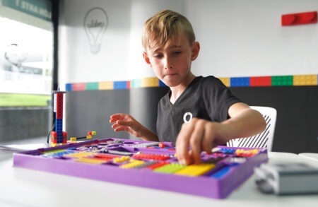 ¡Donde la ciencia y la creatividad se unen para despertar la curiosidad! Young Engineers