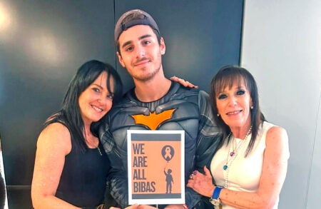 Una visita que iluminó Kadima: Yoel Levy “The Jewish Batman”