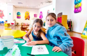 Fomentando la creatividad en la Biblioteca