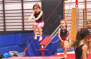 ¡Vive una aventura de película en el Circuito de Habilidades de Gimnasia Artística!